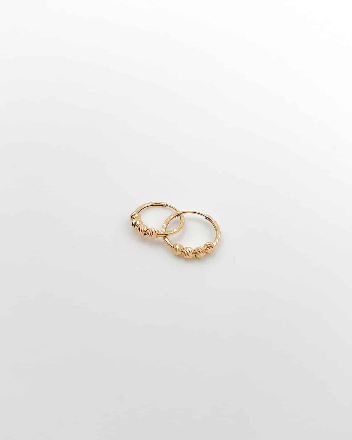 گوشواره طلا حلقه ای مدل البرنادو